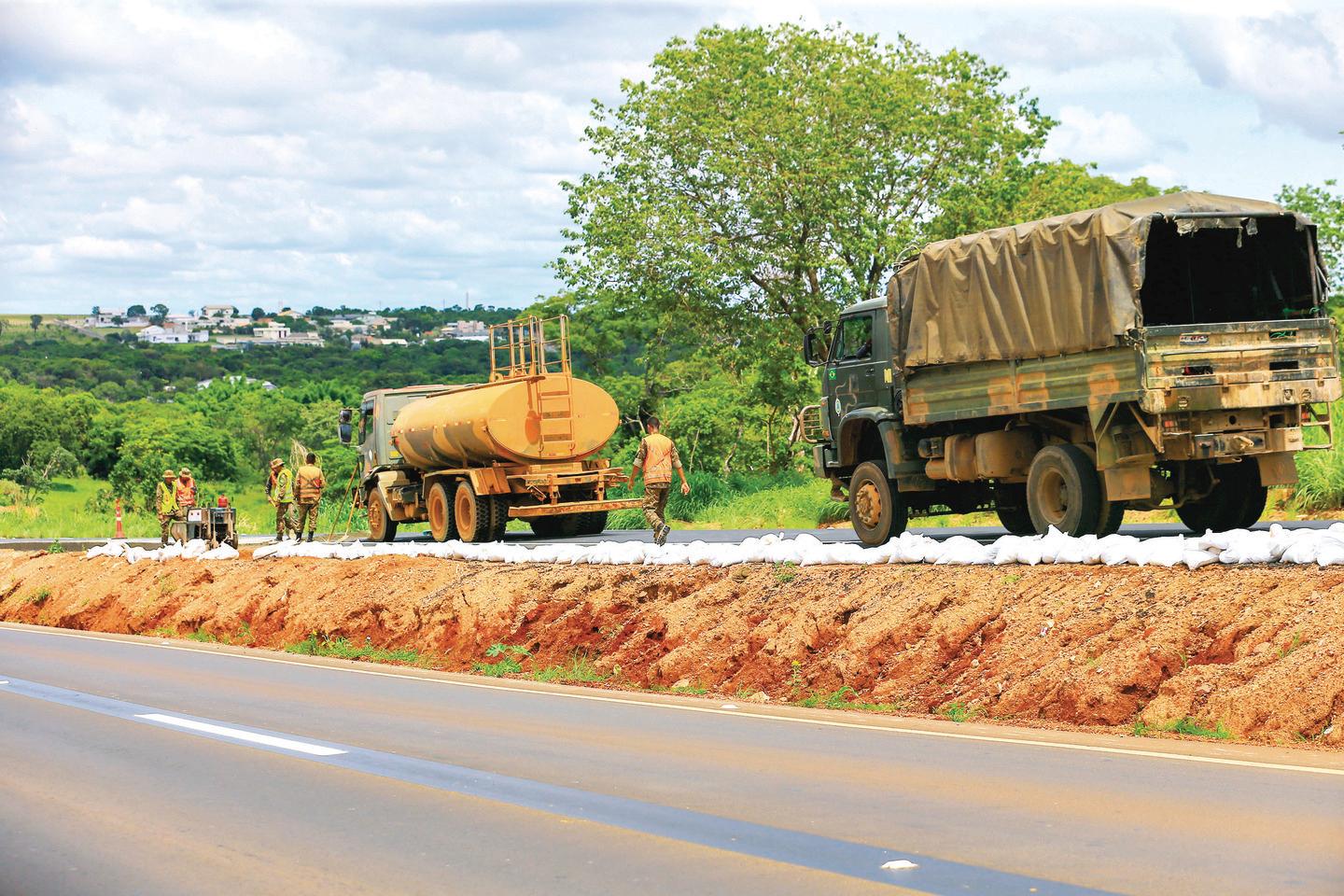 Duplicação da rodovia GO-213, para Caldas Novas, chega a um terço