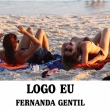Fernanda Gentil na praia