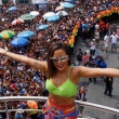 Anitta arrasta multidão com o 'Bloco das Poderosas'
