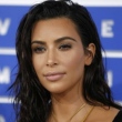 Kim Kardashian pensa em contratar barriga de aluguel para ter outro filho