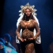 Beyoncé dá a luz e fonte revela sexo dos gêmeos