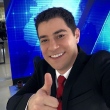 Evaristo Costa publica foto em estúdio de TV e fãs torcem para sua volta aos telejornais