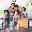 Juliete de Almeida, 30 anos, com os filhos