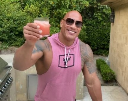 Dwayne The Rock Johnson e seus 50 anos de idade - Aconteceu no