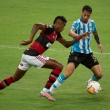 Bruno Henrique enfrenta marcação no Maracanã