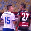 Ramírez e Bruno Henrique em jogo entre Flamengo e Bahia