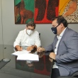 Vice-presidente do Grupo Jaime Câmara, Ronaldo Ferrante (E); o presidente da FGF, André Pitta (D); e