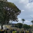 Manifestantes bolsonaristas com pedidos antidemocráticos entraram na Esplanada dos Ministérios